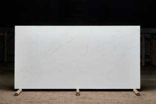 702 Light Calacatta